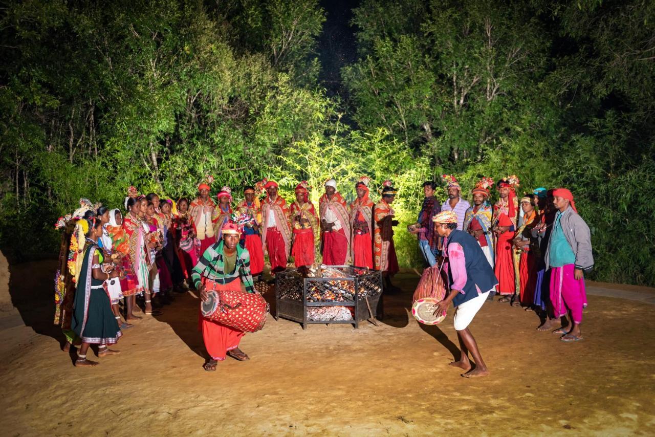 Kanha Jungle Camp Ngoại thất bức ảnh