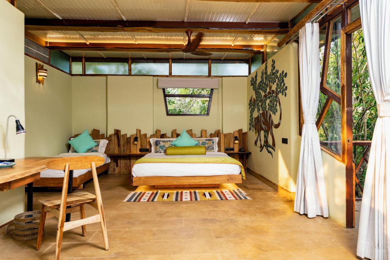 Kanha Jungle Camp Ngoại thất bức ảnh