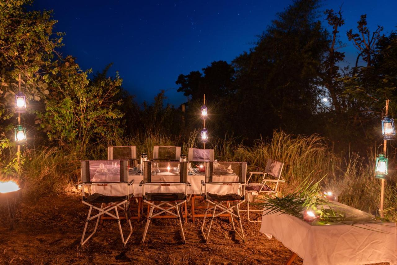 Kanha Jungle Camp Ngoại thất bức ảnh