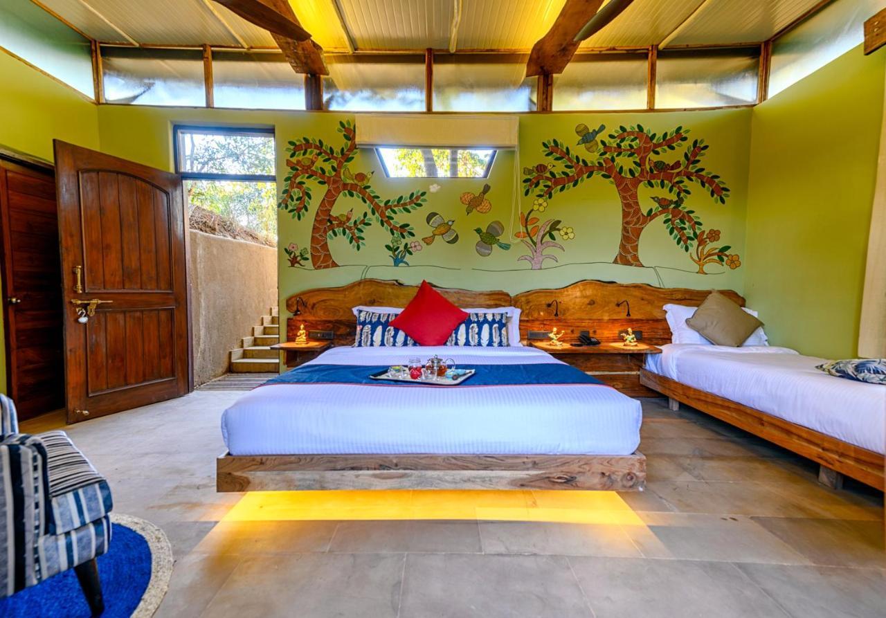 Kanha Jungle Camp Ngoại thất bức ảnh